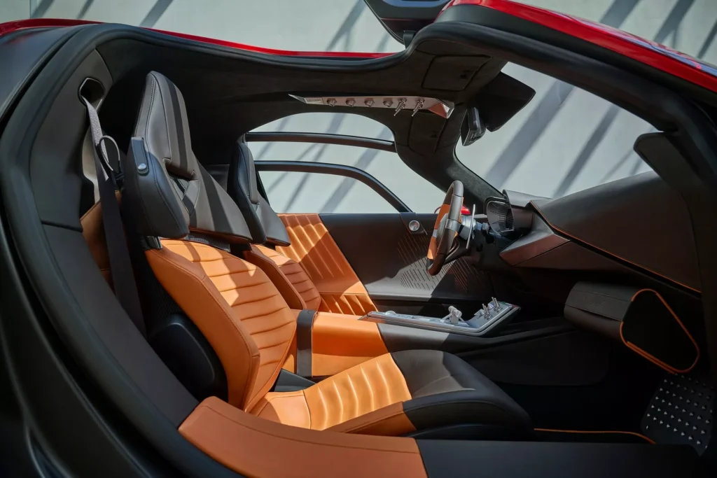 Alfa Romeo 33 Stradale งานฝีมือระดับมาสเตอร์พีซ สู่ความภาคภูมิใจจากอิตาลี