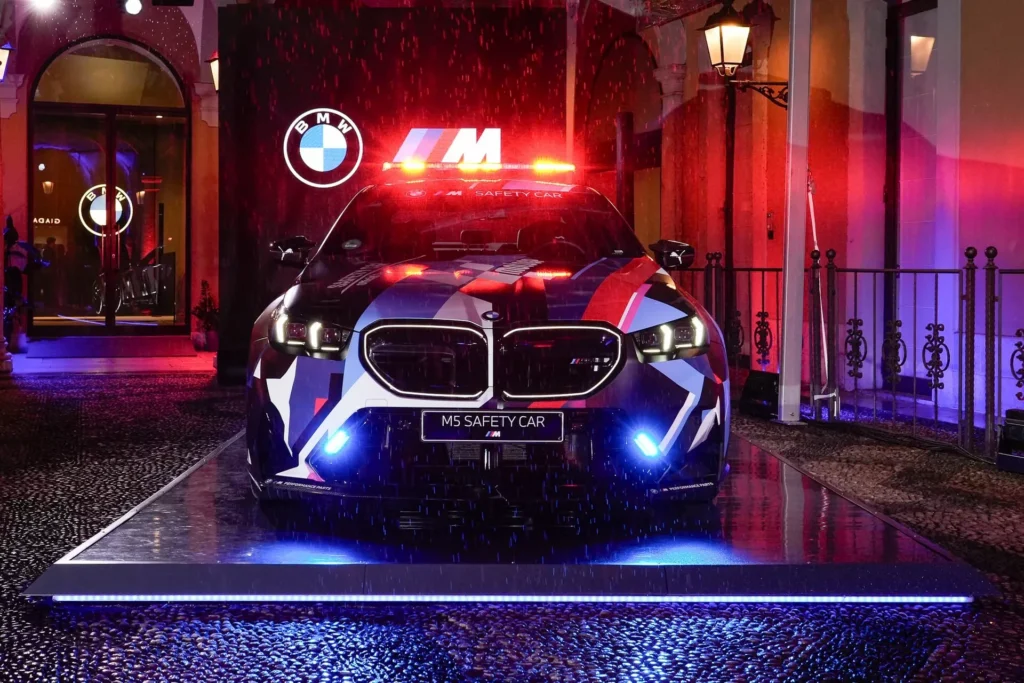 BMW M5 MotoGP การเปิดตัวครั้งแรกในสนามแข่ง