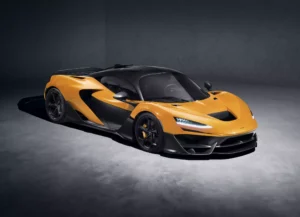 McLaren W1 เป็นสมาชิกล่าสุดในซีรีส์ "1" ของซูเปอร์คาร์ของบริษัท ต่อจาก F1 และ P1