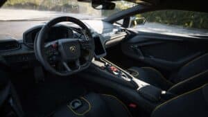 Lamborghini Revuelto 2024 ภายใน