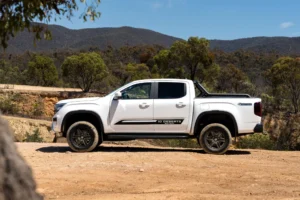 Volkswagen Amarok 10 Deserts Edition ข้างตัวรถ