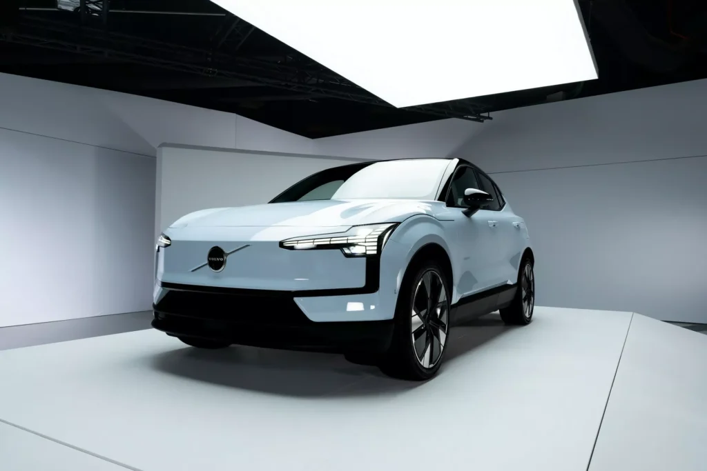 Volvo EX30 การออกแบบที่ทันสมัย