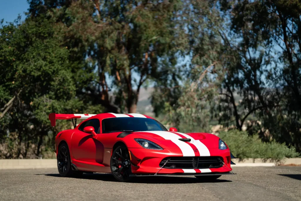 Dodge Viper ACR Extreme: สมรรถนะและเอกลักษณ์ที่ไม่เหมือนใคร