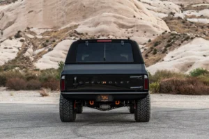 Chevy K5 Blazer ด้านหลังรถ