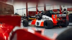 Honda และ McLaren Senna Ayrton senna's Mclaren MP4/7 ด้านข้างตัวรถ