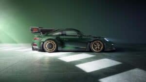 Porsche 911 GT3 RS Manthey Racing ด้านข้างของตัวรถ